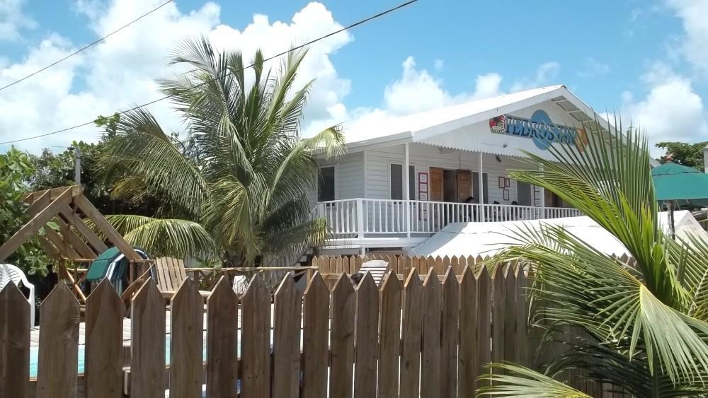 Pedro'S Hotel & Inn San Pedro  Esterno foto